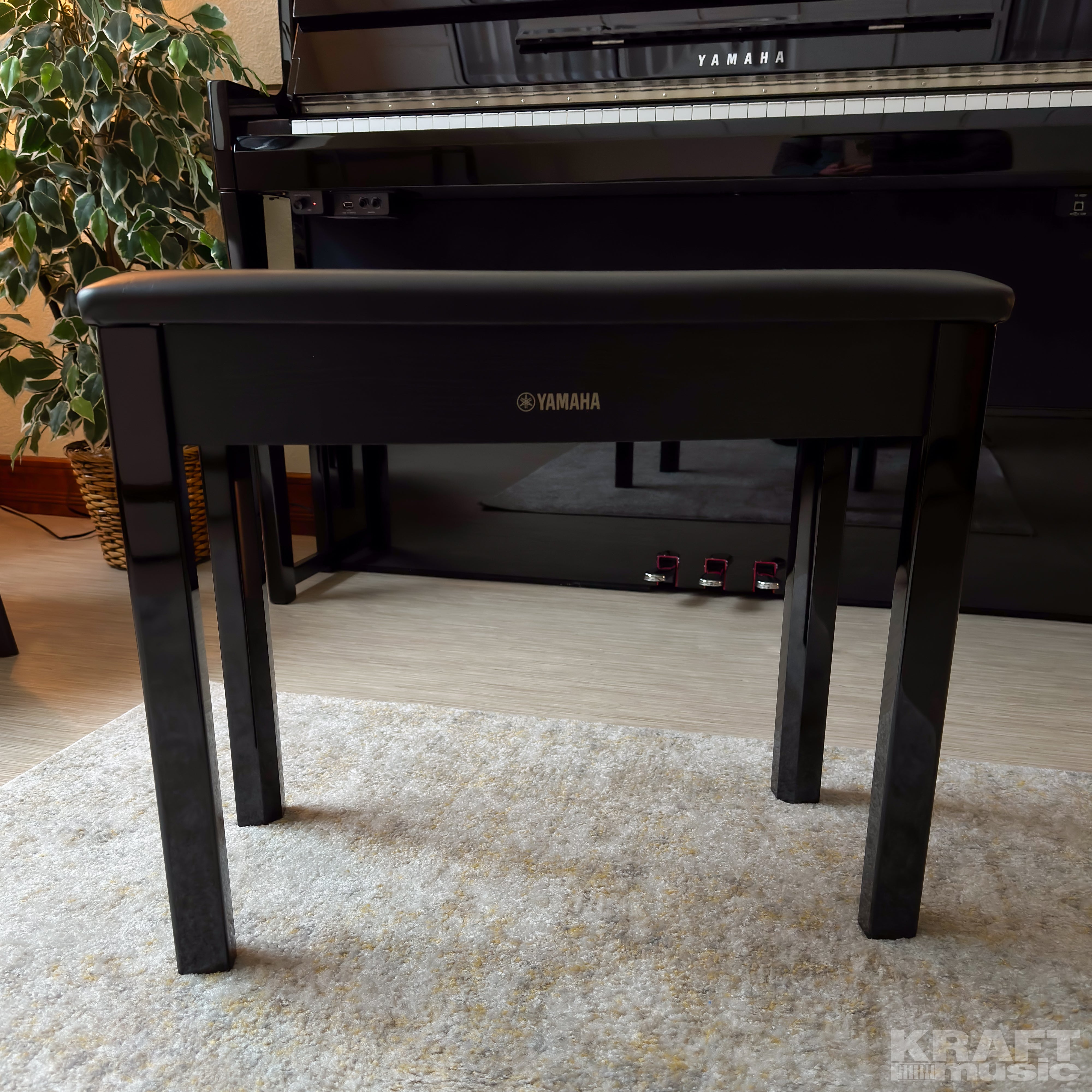 Yamaha AvantGrand NU1XA Hybrid Piano - Polished Ebony - bench