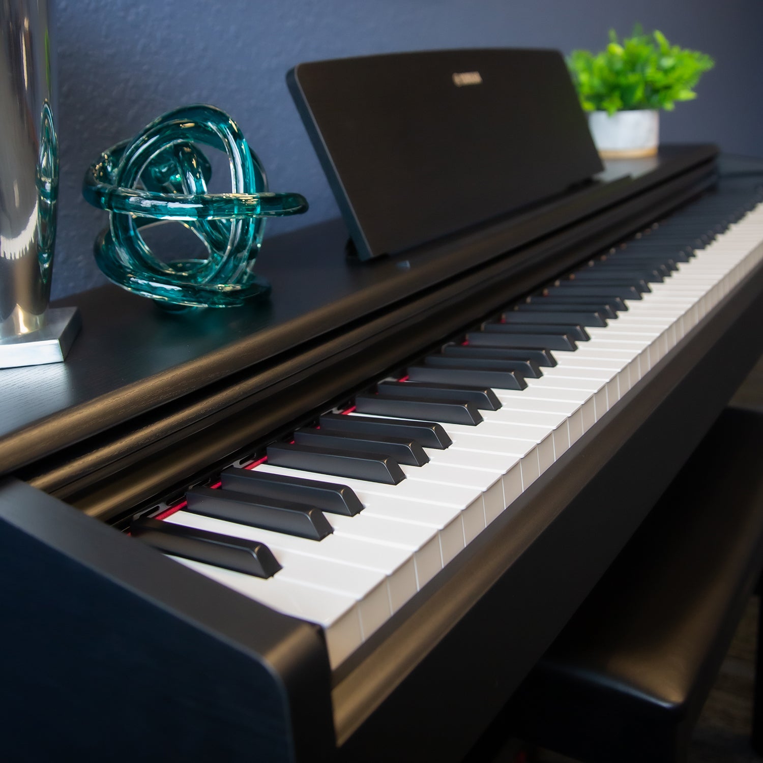 Yamaha Arius YDP-145 Digital Piano - Black Walnut view 2