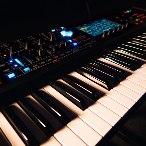 Yamaha MODX M8 88-Key Music Synthesizer View 9