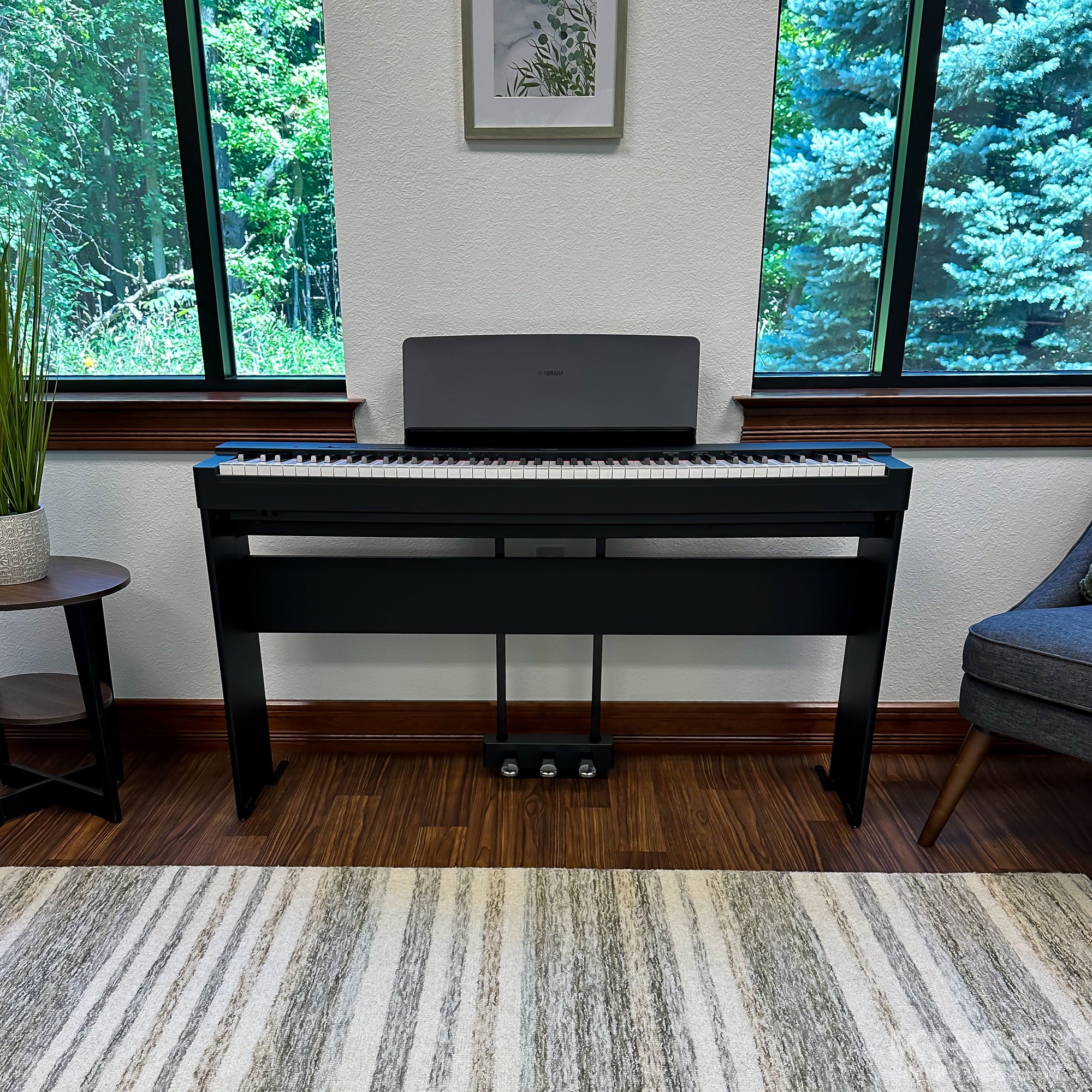 Yamaha P225B Digital Piano - Black, View 2