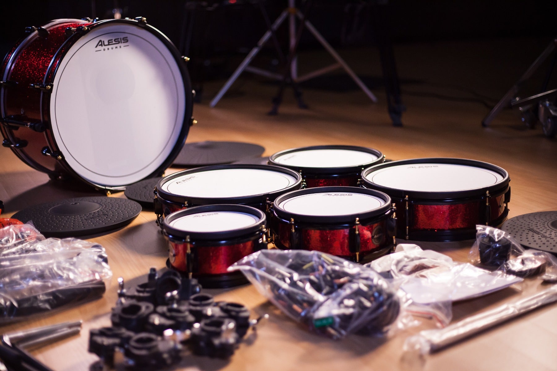 Image of disassembled components strike pro se drum set