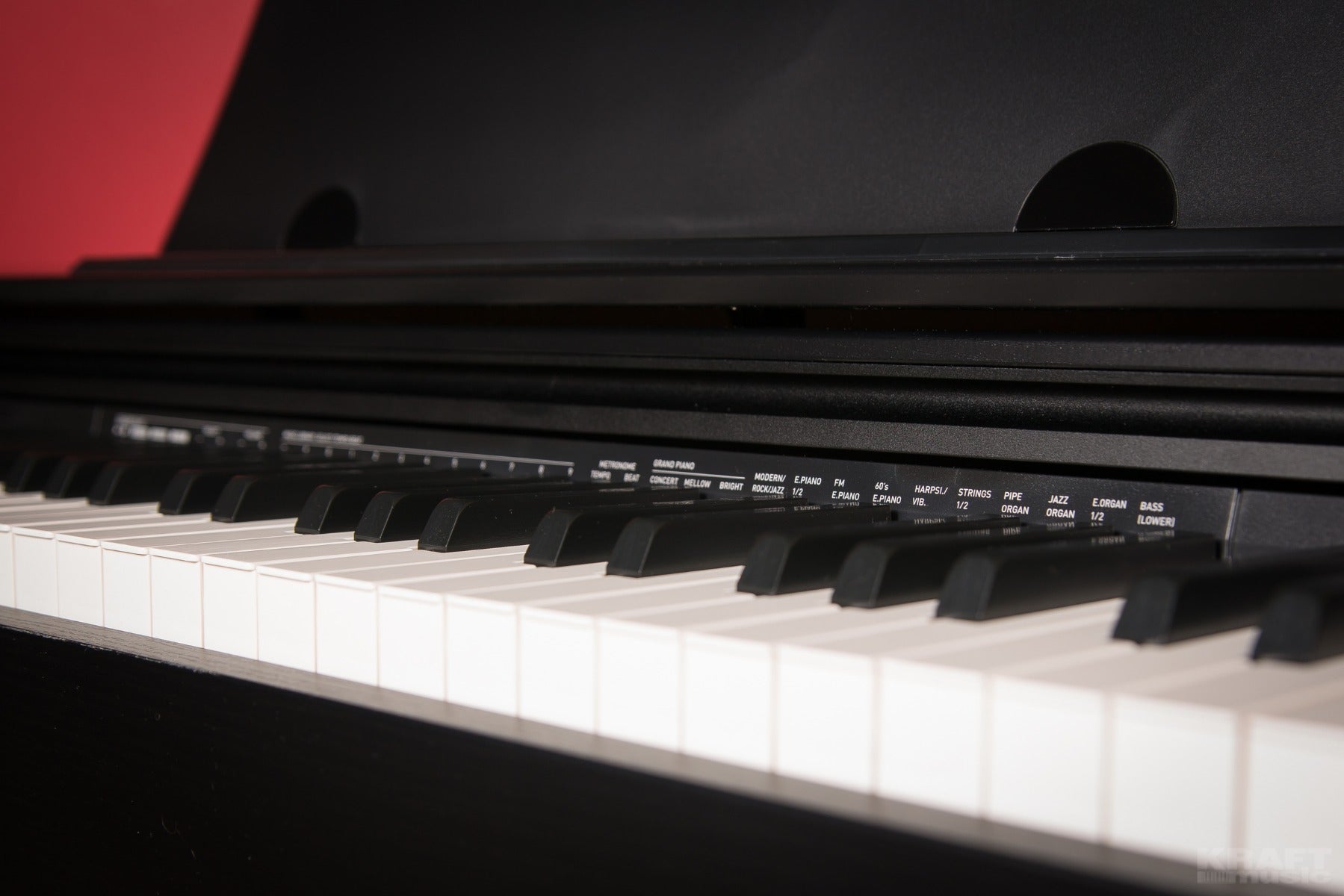 Casio Privia PX-770 Digital Piano - Black HOME ESSENTIALS BUNDLE Casio Privia PX-770 Digital Piano - Black HOME ESSENTIALS BUNDLE