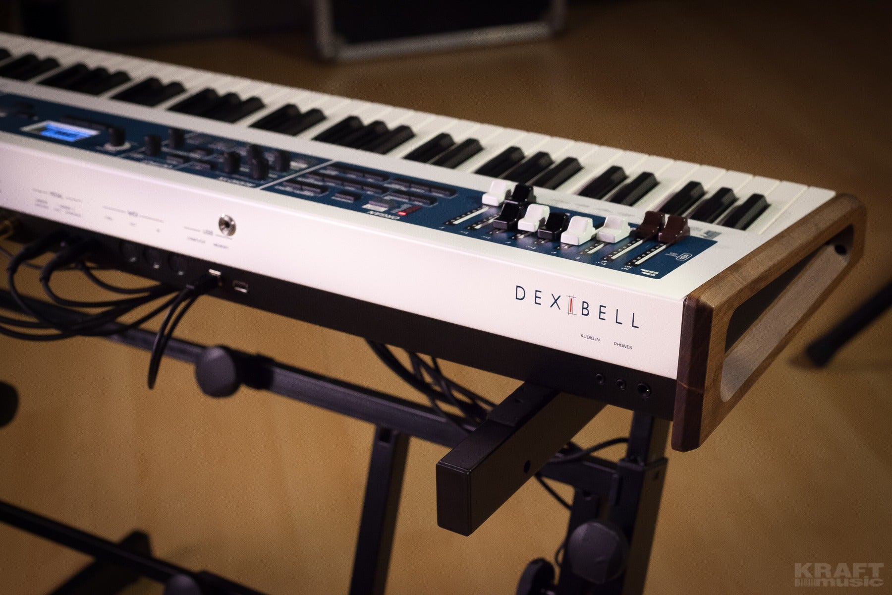 Dexibell Combo J7 Digital Organ