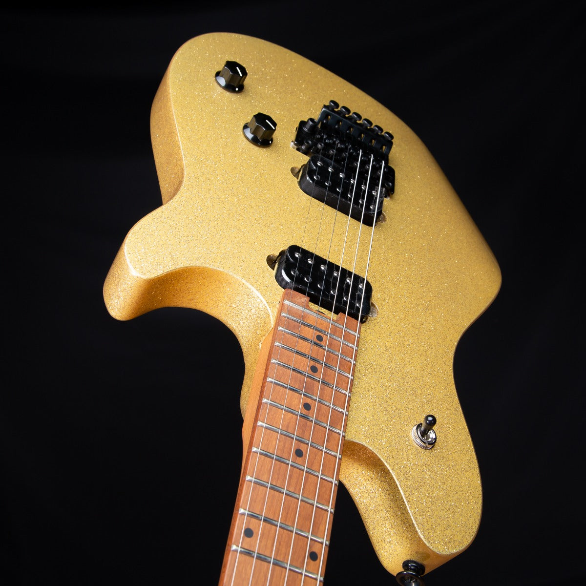 EVH Wolfgang WG Standard - Baked Maple, Gold Sparkle view 6