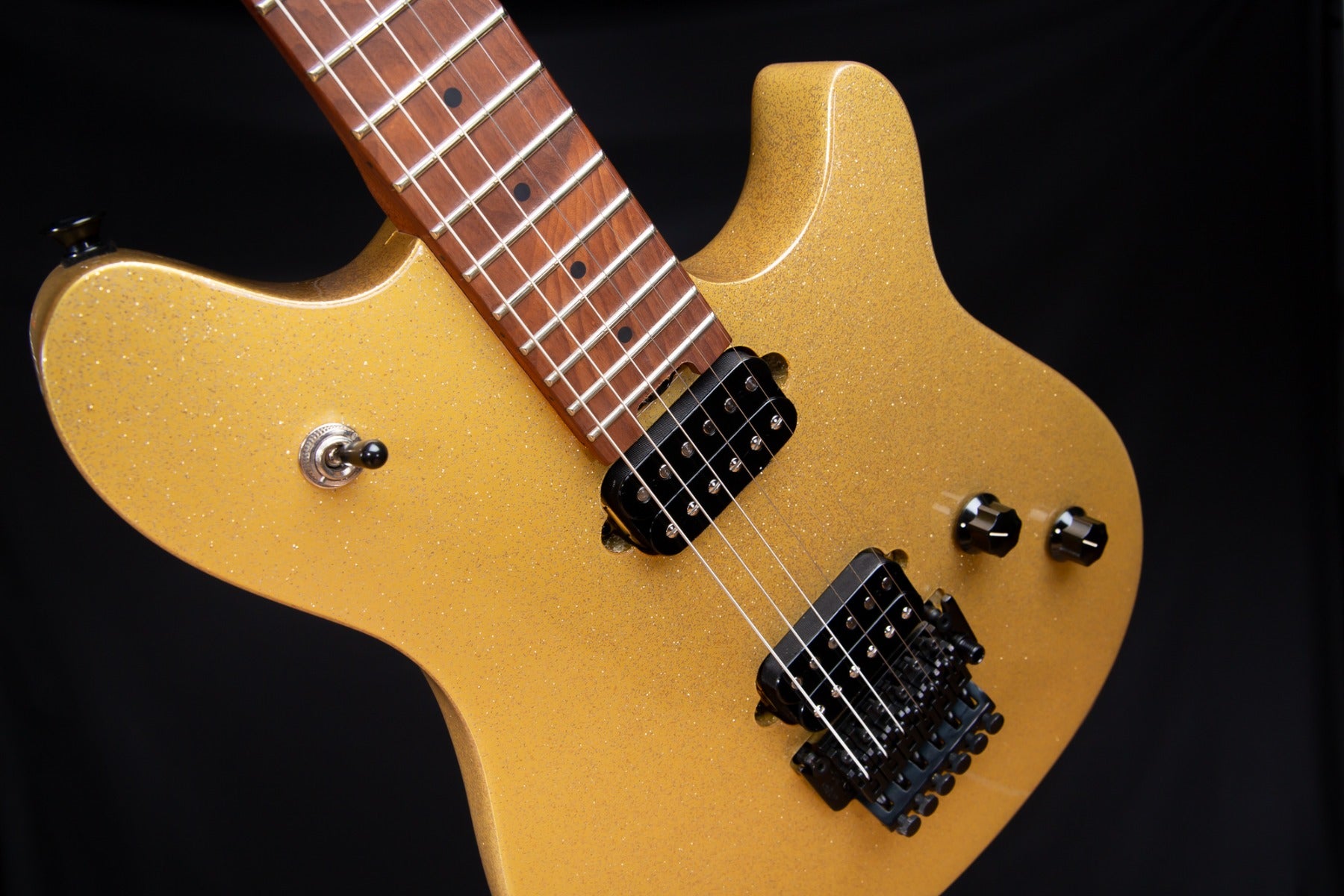 EVH Wolfgang WG Standard - Baked Maple, Gold Sparkle view 5