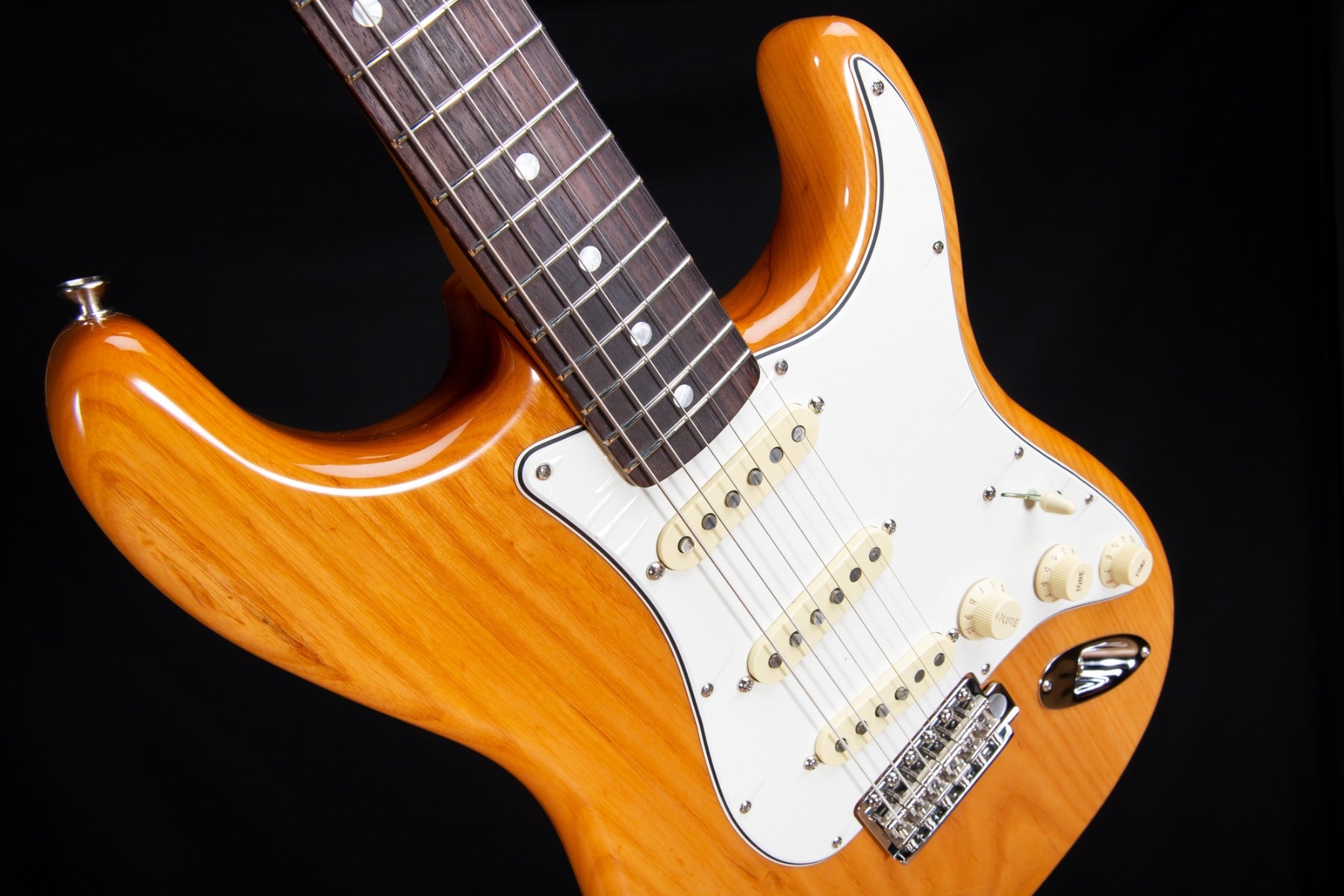 Fender American Vintage II 1973 Stratocaster - Aged Natural view 5