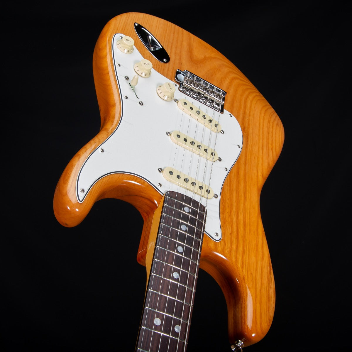 Fender American Vintage II 1973 Stratocaster - Aged Natural view 6