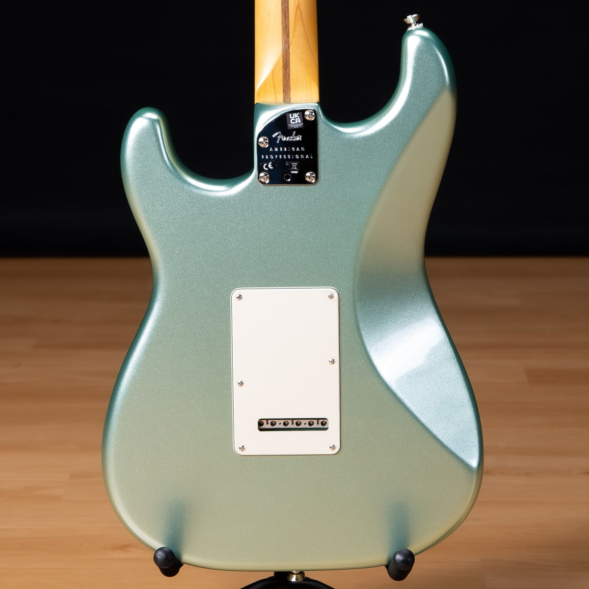 Fender American Pro II Stratocaster - Rosewood, Mystic Surf Green view 3