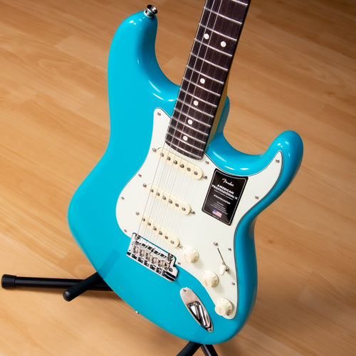 Fender American Pro II Stratocaster - Rosewood, Miami Blue view 5