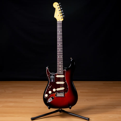 Fender American Pro II Stratocaster Left-Hand - 3-Color Sunburst view 2