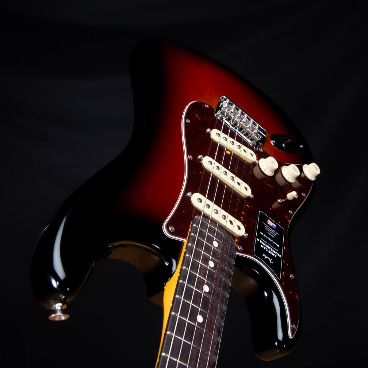 Fender American Pro II Stratocaster Left-Hand - 3-Color Sunburst view 8
