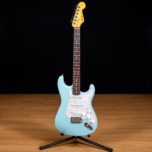 Fender Cory Wong Stratocaster - Rosewood, Daphne Blue Limited Edition view 2
