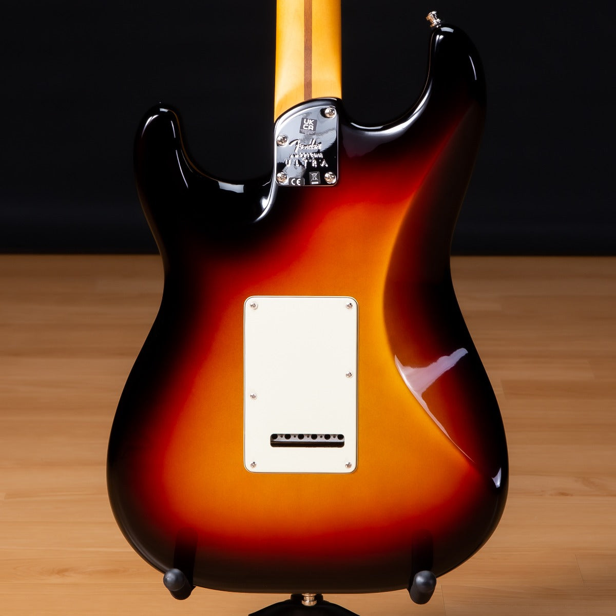 Fender American Ultra Stratocaster MN - Ultra Burst view 3