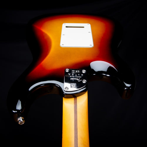 Fender American Ultra Stratocaster MN - Ultra Burst view 9