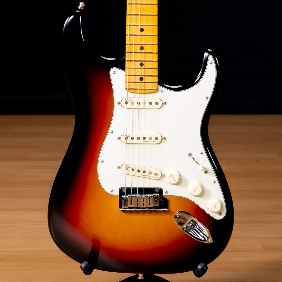 Fender American Ultra Stratocaster MN - Ultra Burst view 1