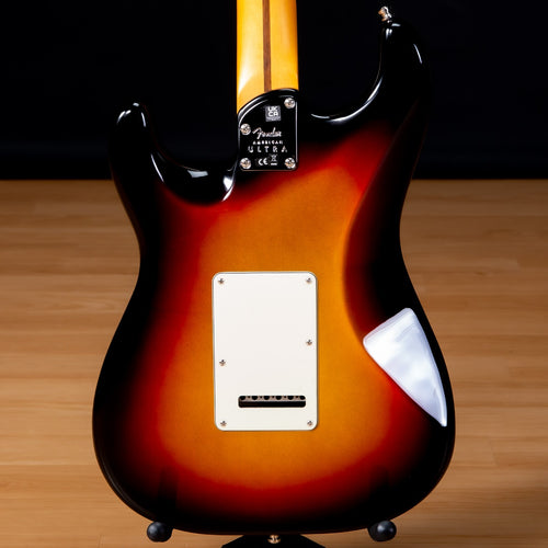 Fender American Ultra Stratocaster MN - Ultra Burst view 3
