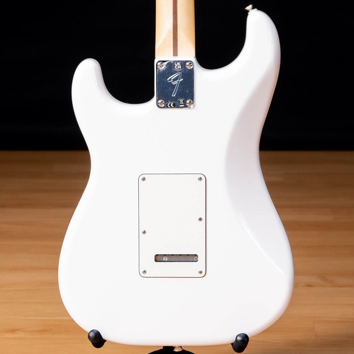Fender Player Stratocaster HSS - Maple, Polar White view 3