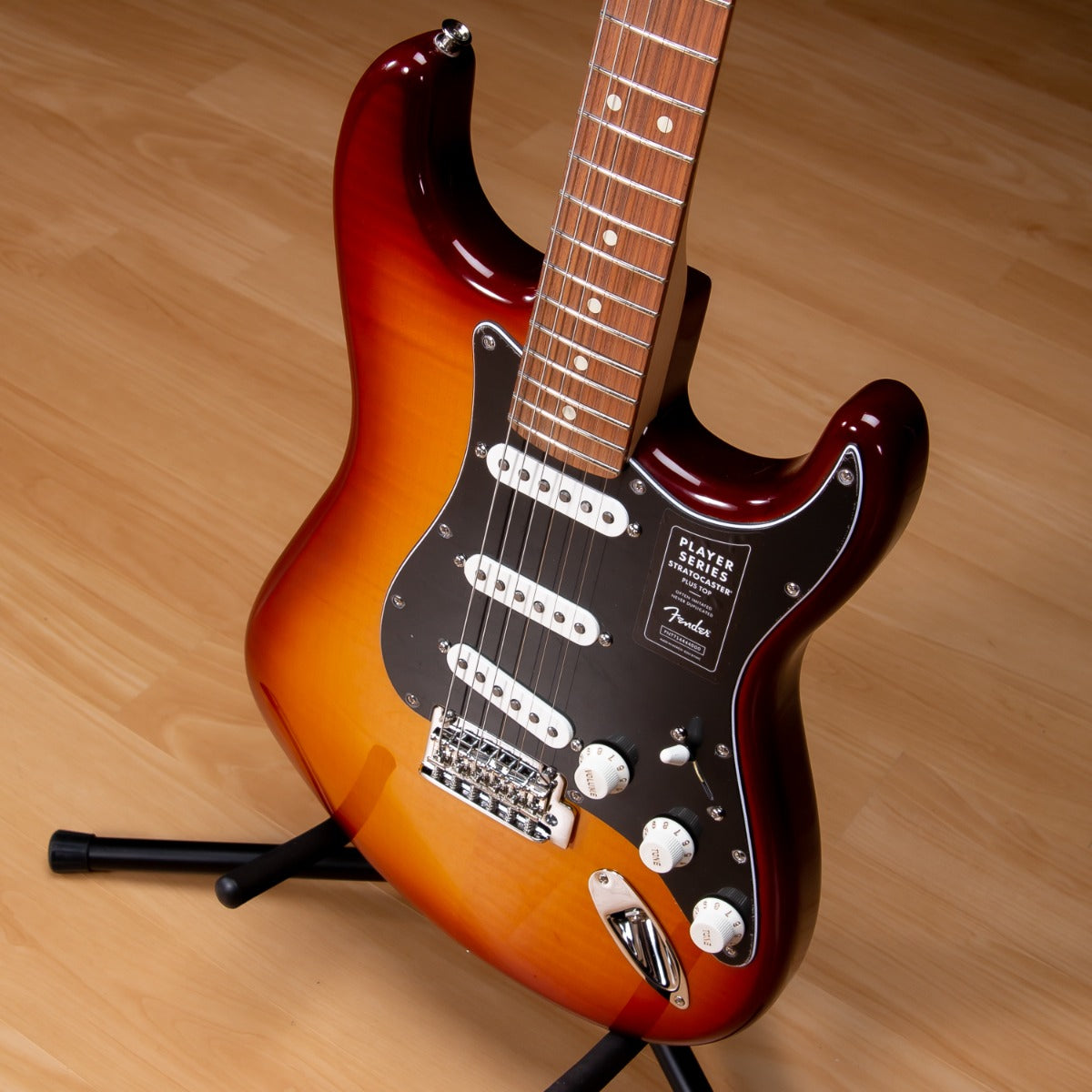 Fender Player Stratocaster Plus Top - Pau Ferro, Tobacco Sunburst view 5