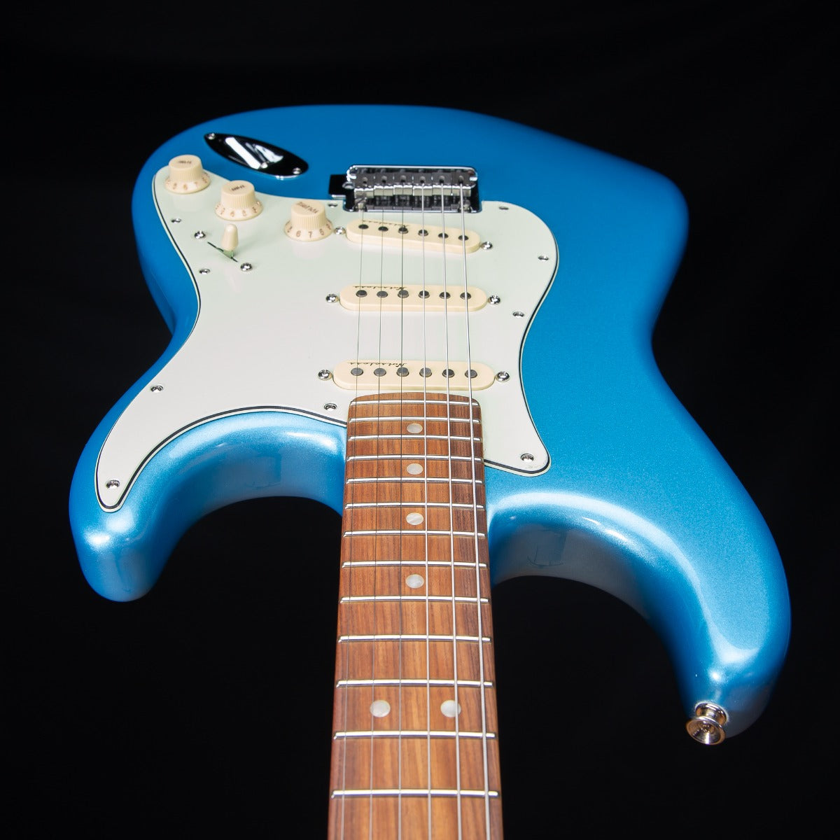 Fender Player Plus Stratocaster - Pau Ferro, Opal Spark view 7