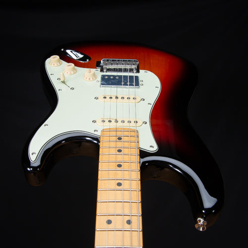Fender Player Plus Stratocaster HSS - Maple, 3-Color Sunburst view 6