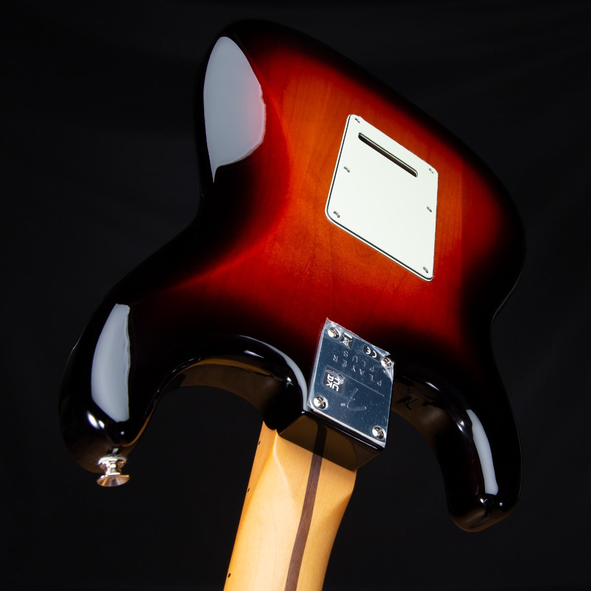 Fender Player Plus Stratocaster HSS - Maple, 3-Color Sunburst view 7