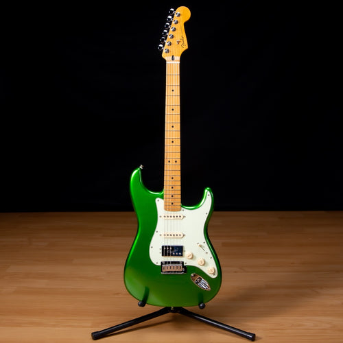 Fender Player Plus Stratocaster HSS - Maple, Cosmic Jade view 2