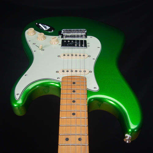 Fender Player Plus Stratocaster HSS - Maple, Cosmic Jade view 9