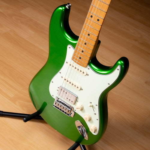 Fender Player Plus Stratocaster HSS - Maple, Cosmic Jade view 5