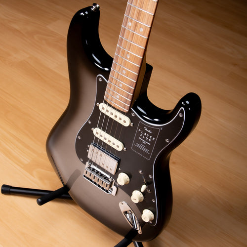 Fender Player Plus Stratocaster HSS - Pau Ferro, Silverburst view 5