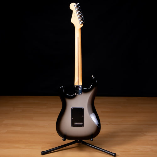Fender Player Plus Stratocaster HSS - Pau Ferro, Silverburst view 12