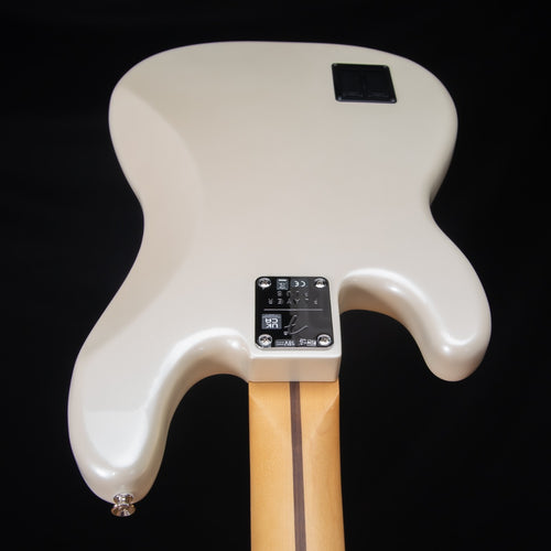 Fender Player Plus Precision Bass - Pau Ferro, Olympic Pearl  view 11