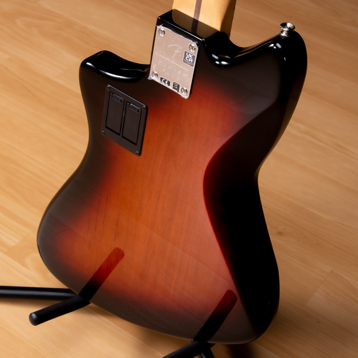 Fender Player Plus Active Meteora Bass - Maple, 3-Color Sunburst view 6