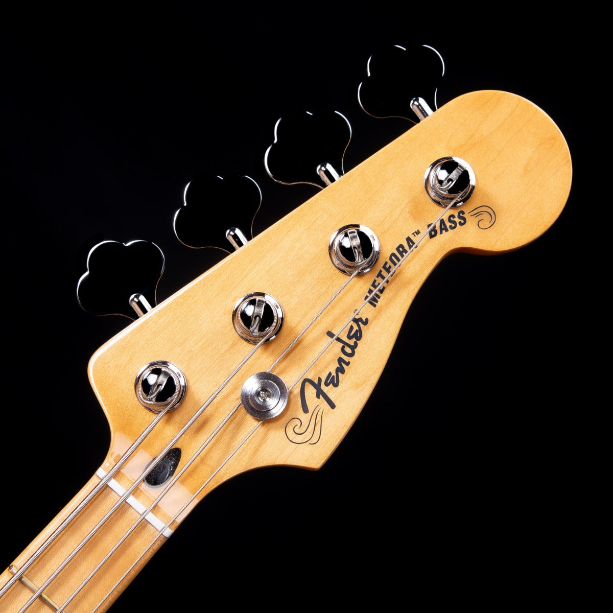 Fender Player Plus Active Meteora Bass - Maple, Silverburst view 4