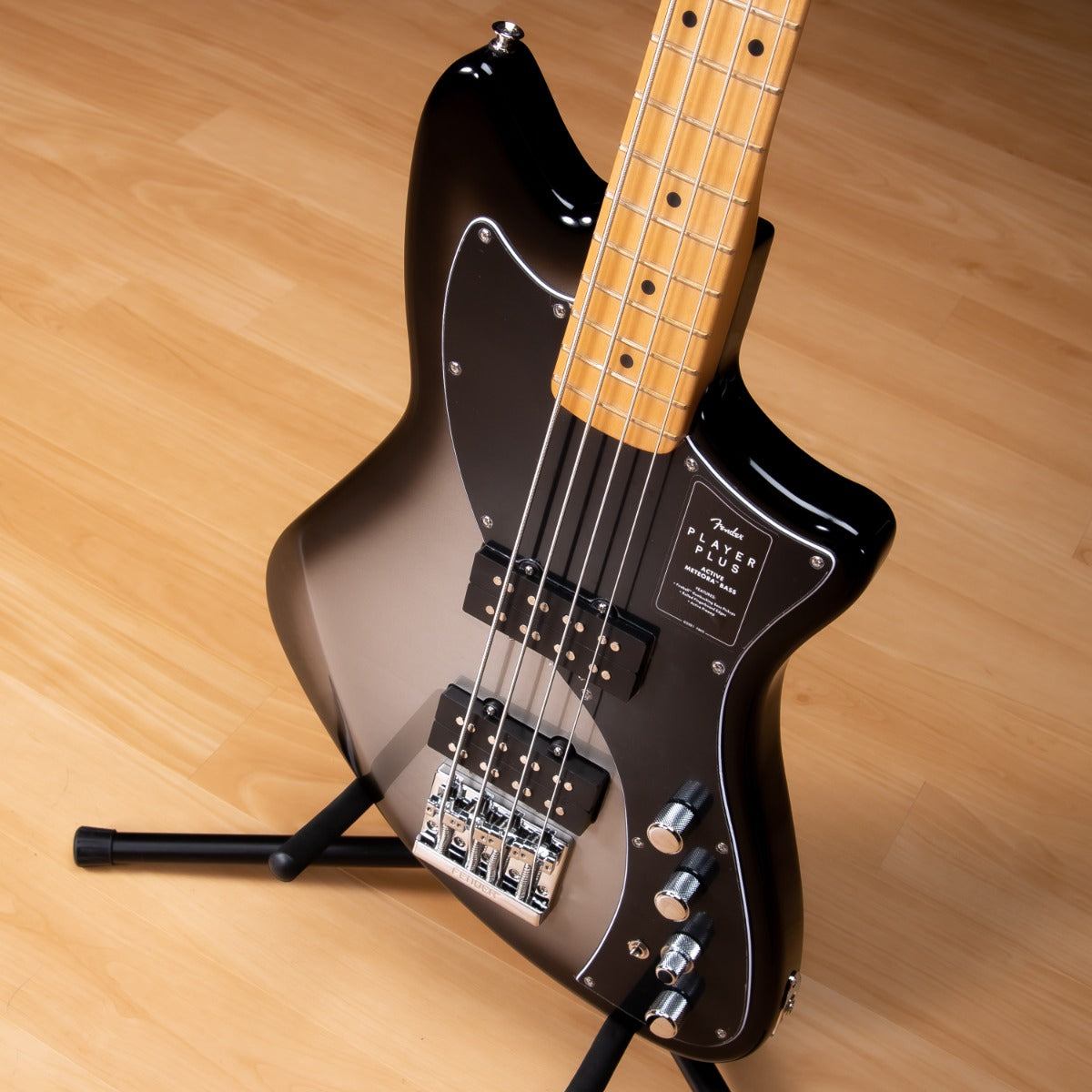 Fender Player Plus Active Meteora Bass - Maple, Silverburst view 5