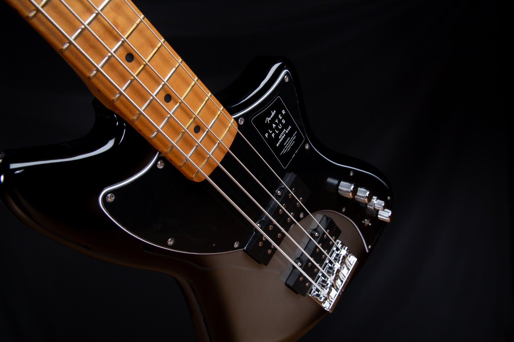 Fender Player Plus Active Meteora Bass - Maple, Silverburst view 7