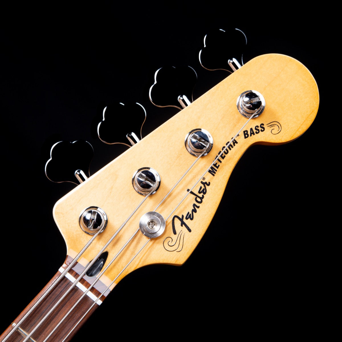 Fender Player Plus Active Meteora Bass - Pau Ferro, Tequila Sunrise view 4