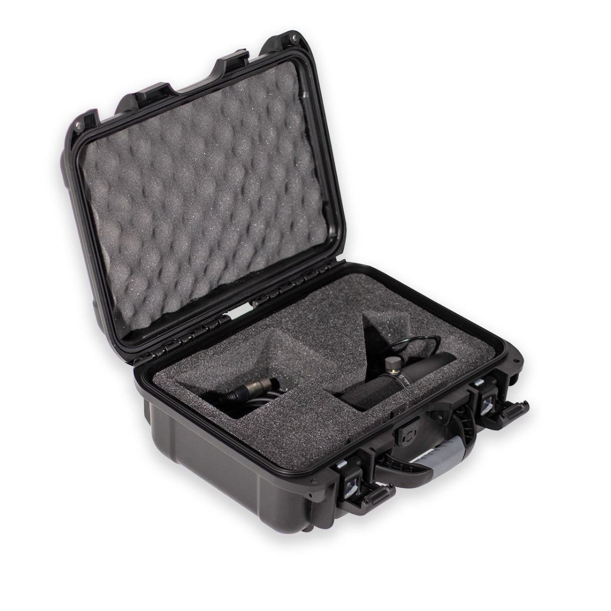 Gator Cases Titan Series Case for Shure SM7B Microphone and Cable