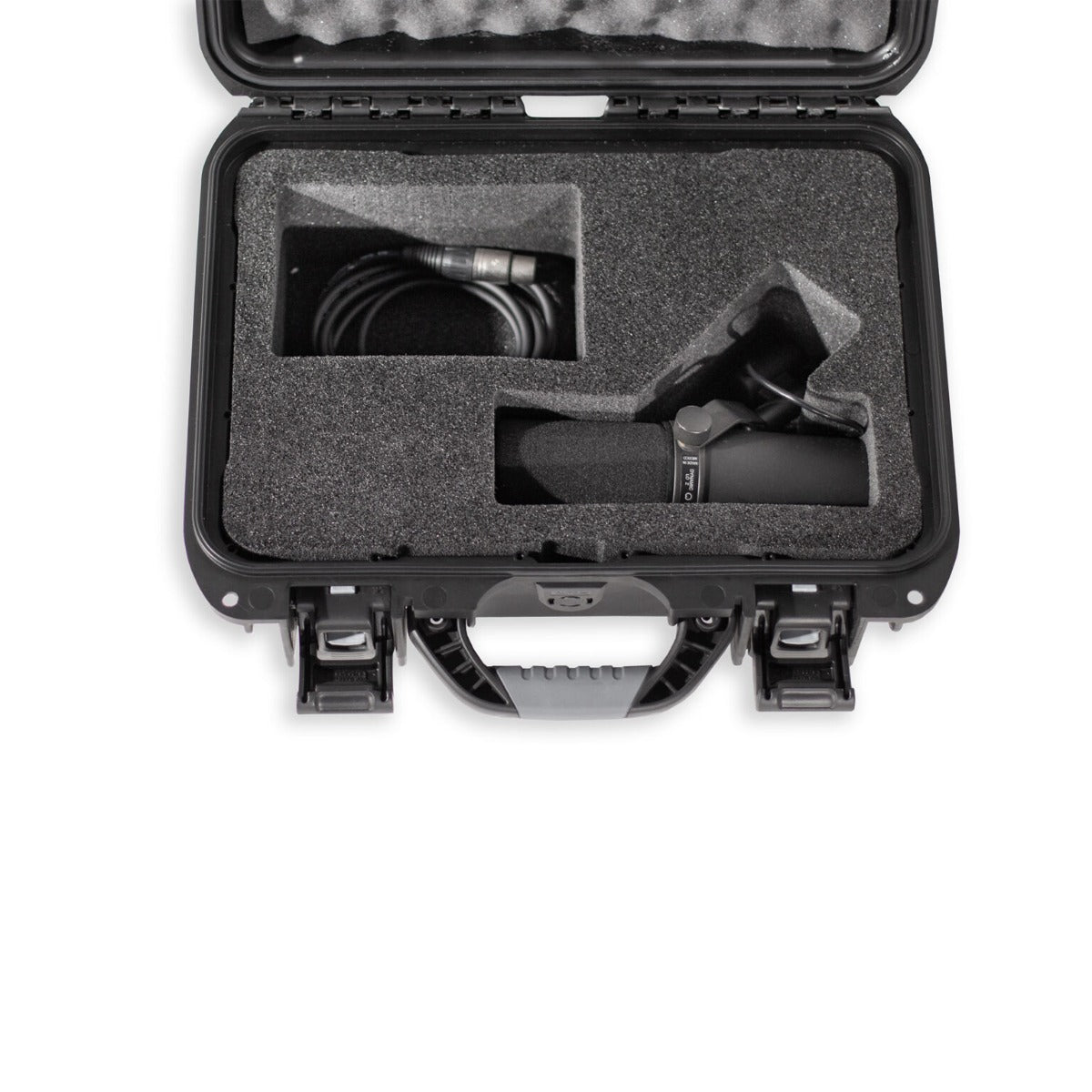 Closeup of the inside of the Gator Cases Titan Series Case for Shure SM7B Microphone and Cable
