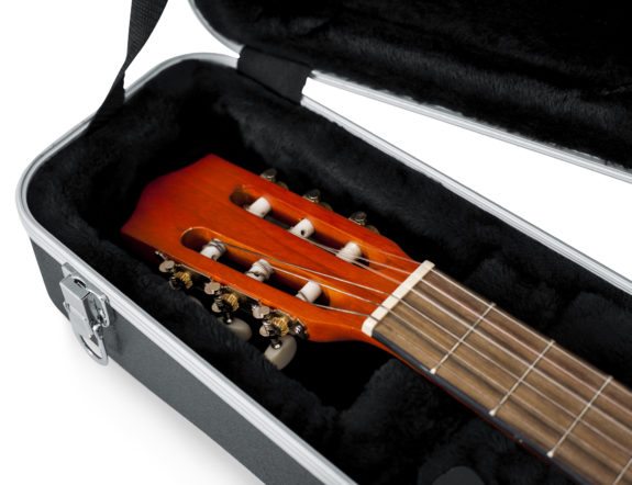 Gator Cases GC-CLASSIC Classical Guitar Case