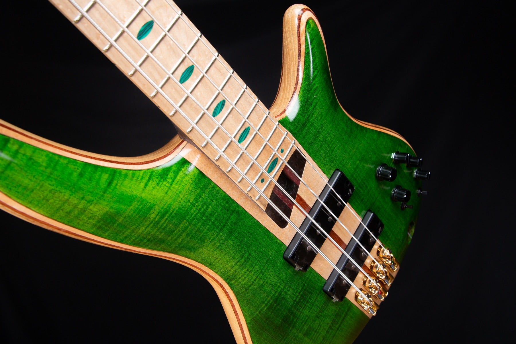 Ibanez SR4FMDX SR Premium Bass Guitar - Emerald Green Low Gloss view 6