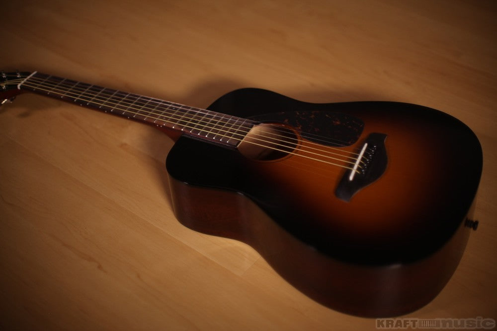 Yamaha JR2 Junior Compact Acoustic Guitar - Tobacco Sunburst