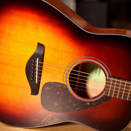 Yamaha FG800 Acoustic Guitar - Brown Sunburst GUITAR ESSENTIALS BUNDLE