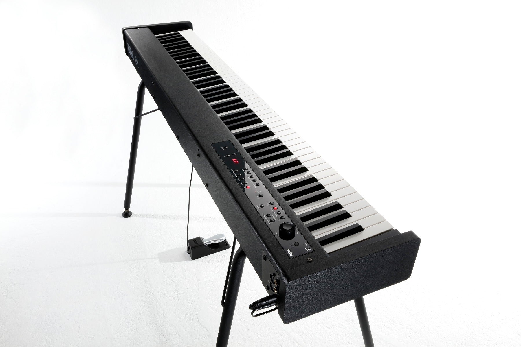 Korg D1 Digital Piano - Black STAGE ESSENTIALS BUNDLE – Kraft Music