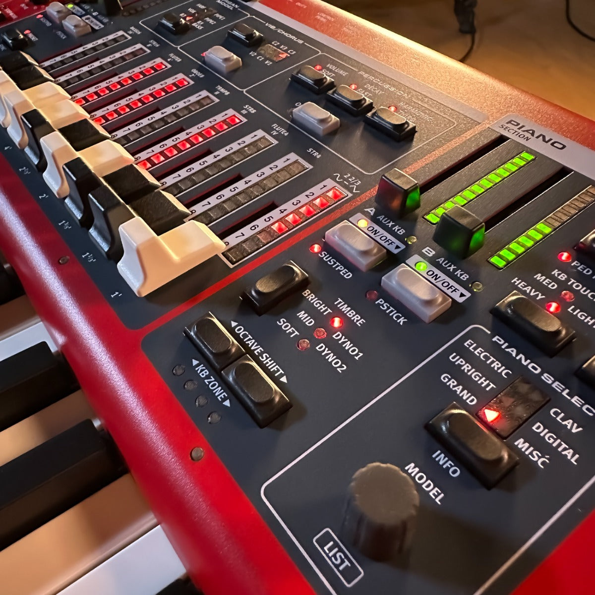 Nord Stage 4 88 Stage Keyboard STAGE RIG – Kraft Music