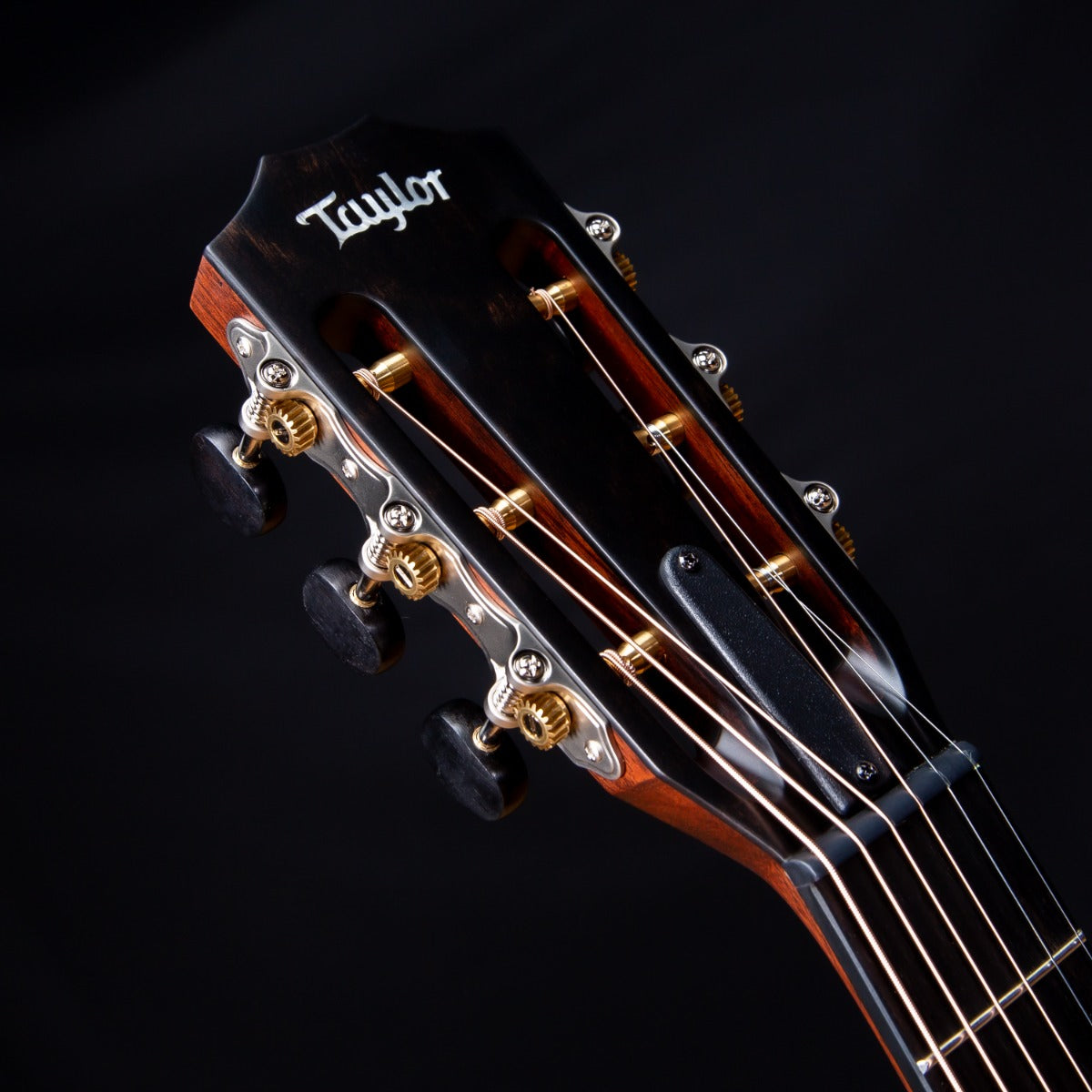 Taylor 312ce 12-fret V-Class Acoustic-Electric Guitar - Natural view 5