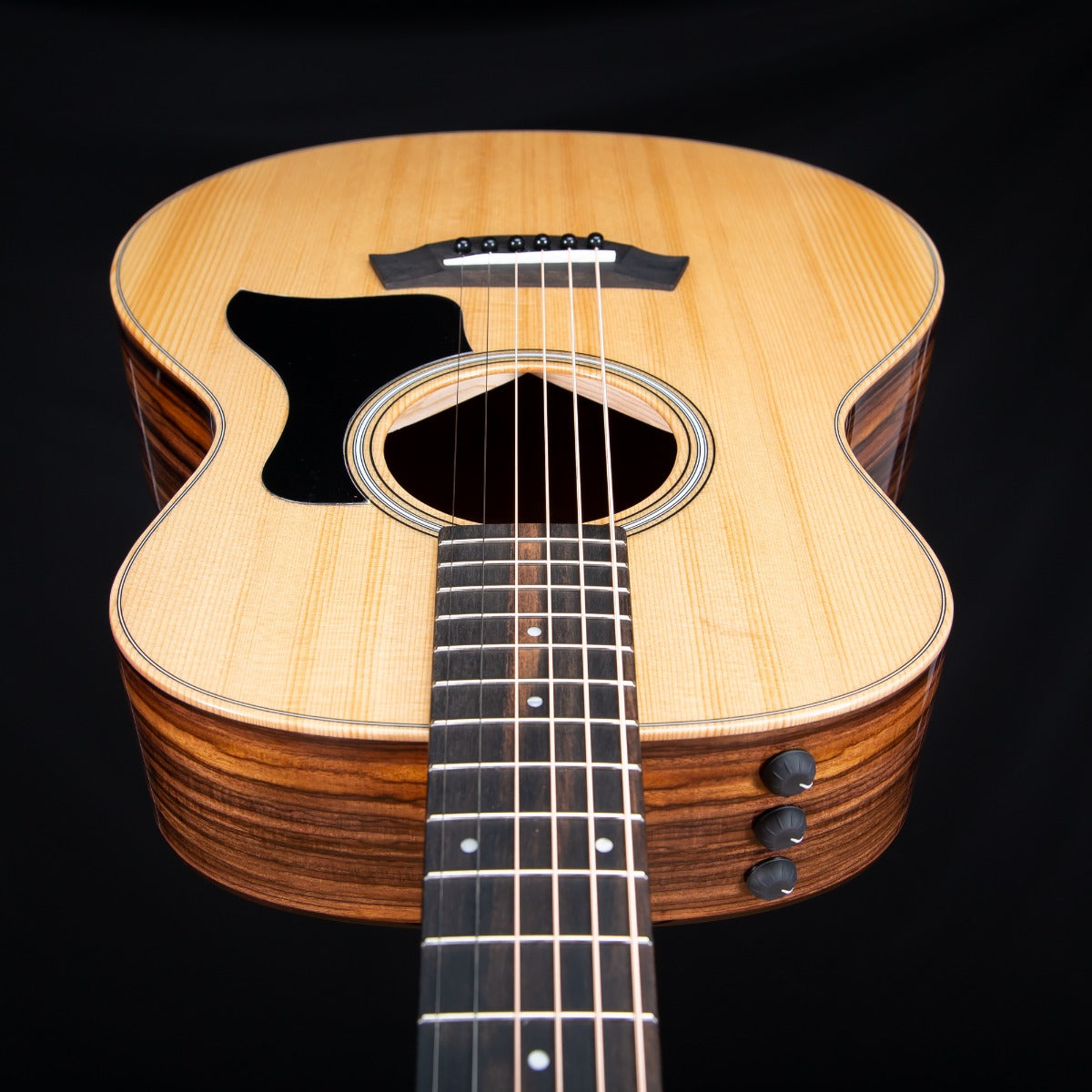 Taylor GS MINI-e Rosewood Plus Acoustic Electric Guitar view 9