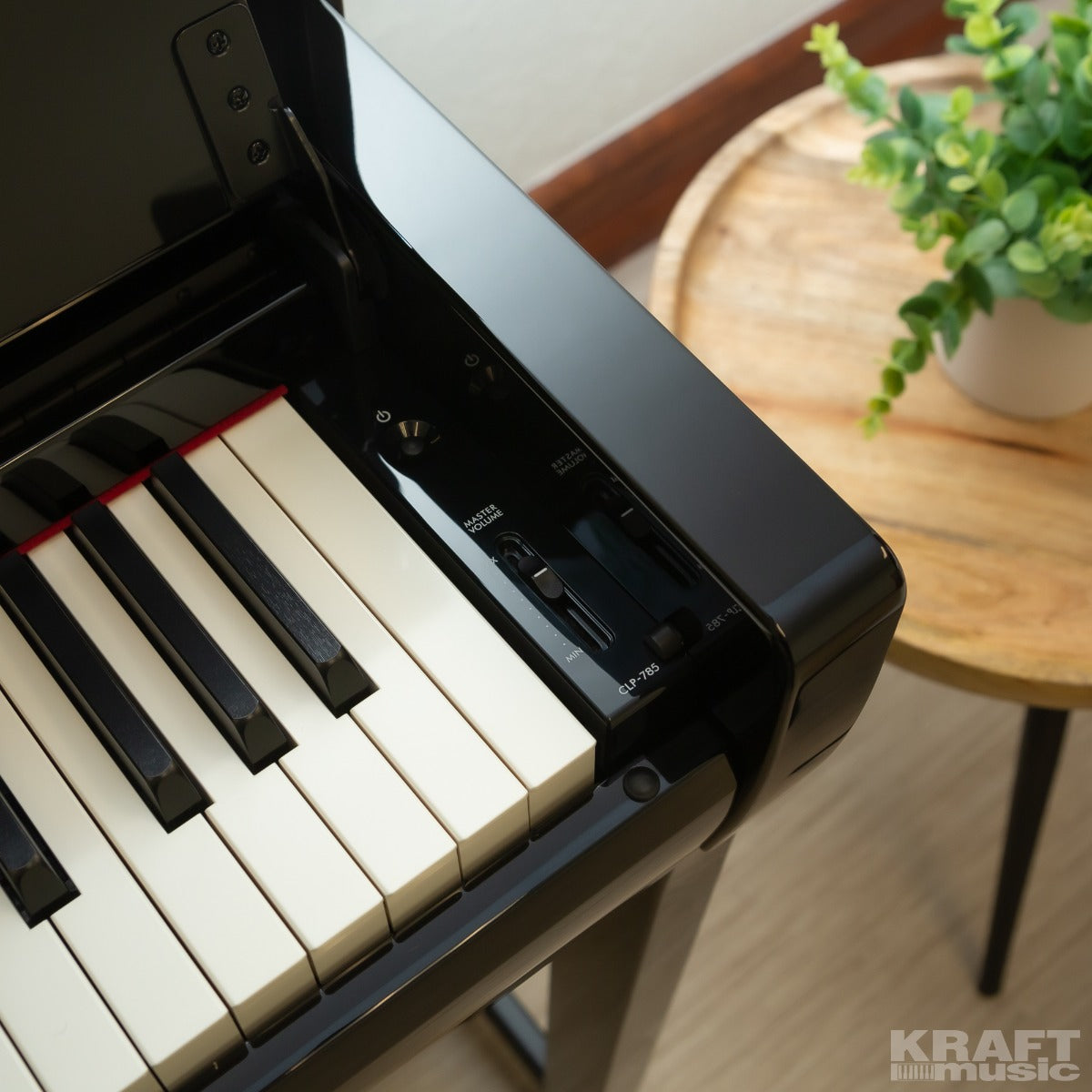 Yamaha Clavinova CLP-785 Digital Piano - Polished Ebony - Power and Volume Controls