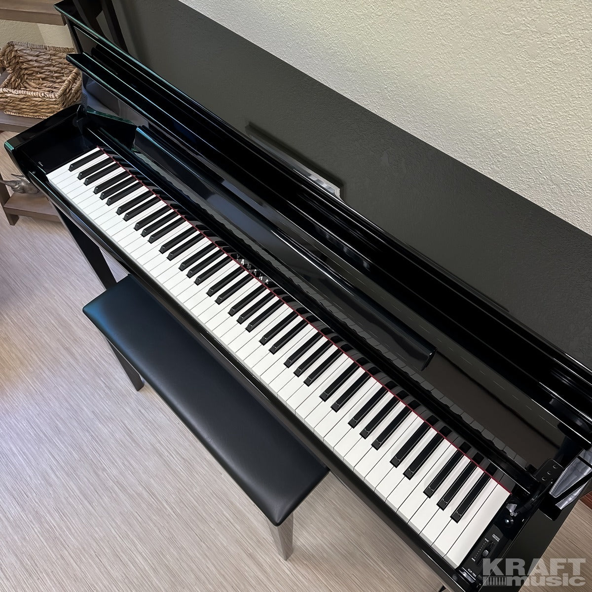 Yamaha Clavinova CLP-785 Digital Piano - Polished Ebony - Top View