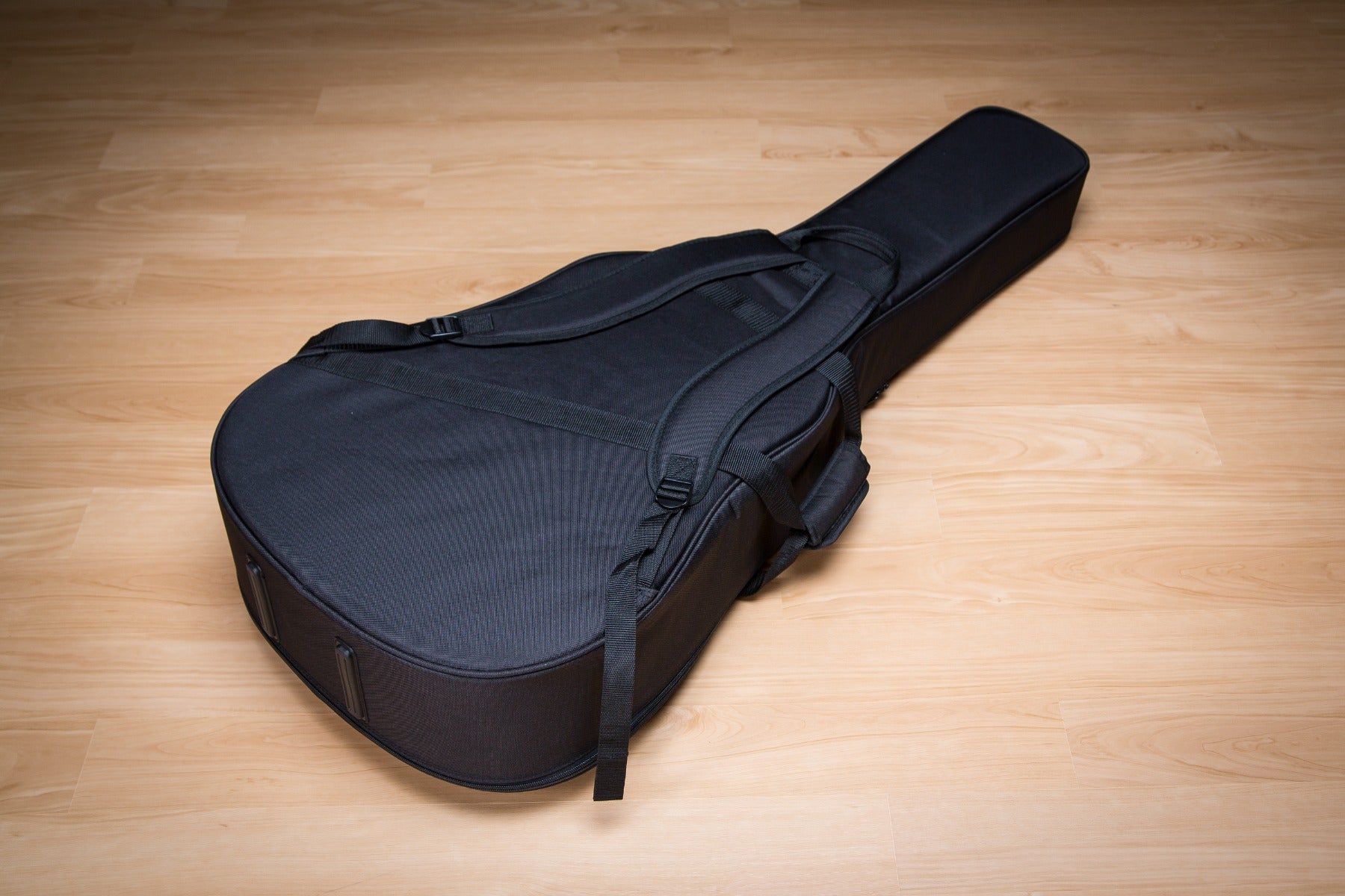 Included soft case for the Yamaha AC3R Acoustic-Electric Guitar - Tobacco Sunburst view 2