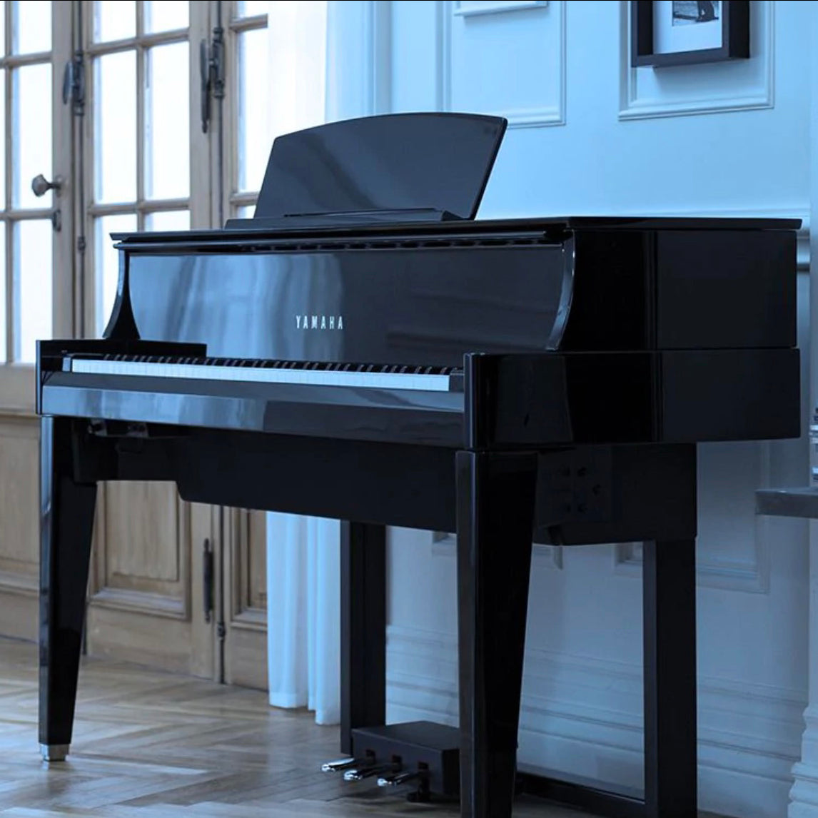 Yamaha AvantGrand N1X Hybrid Piano - Polished Ebony - Style Shot 1